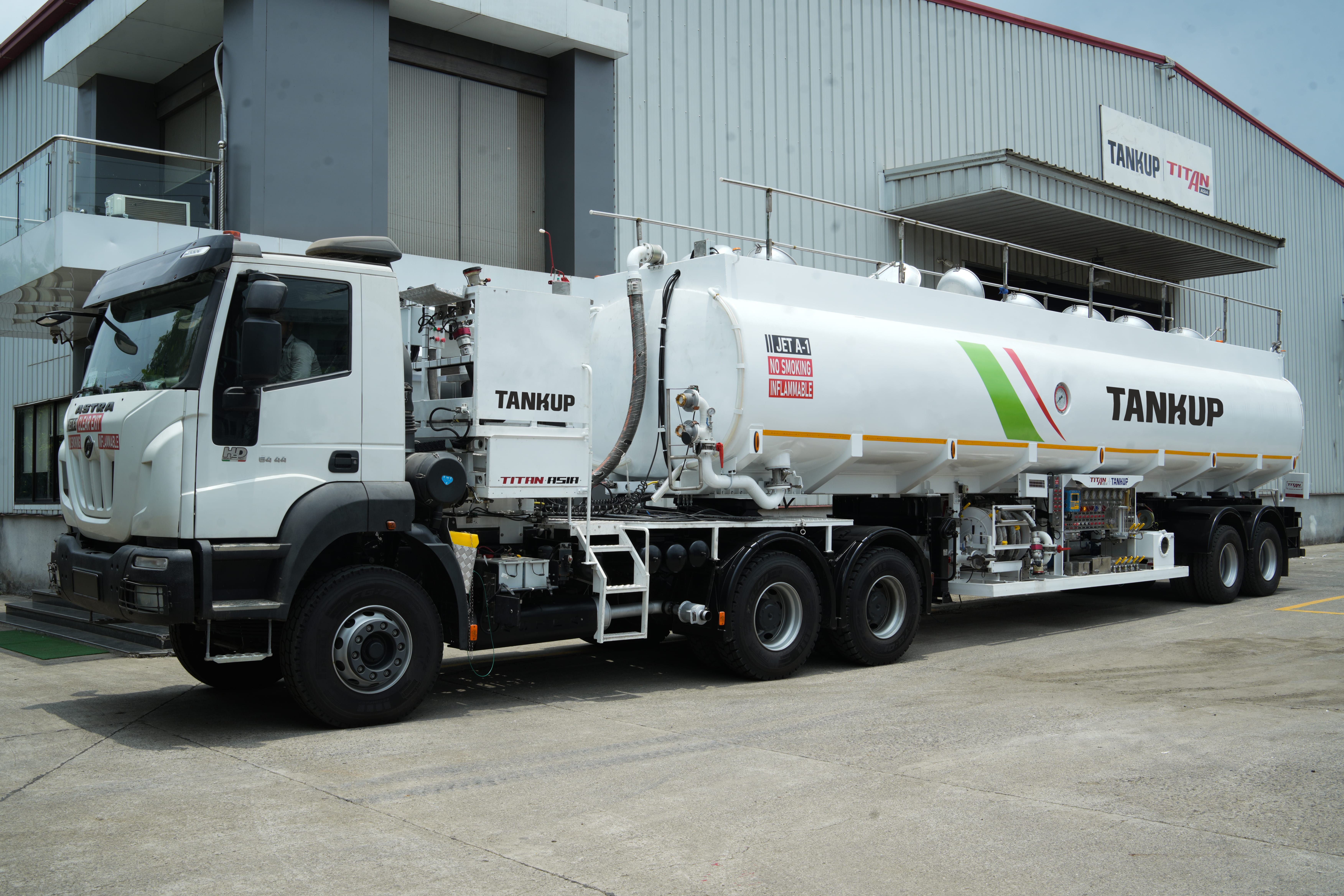 Contact TANKUP